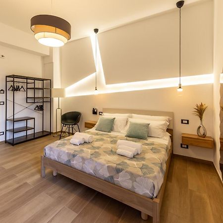 Armony Luxury Suites Catania Phòng bức ảnh